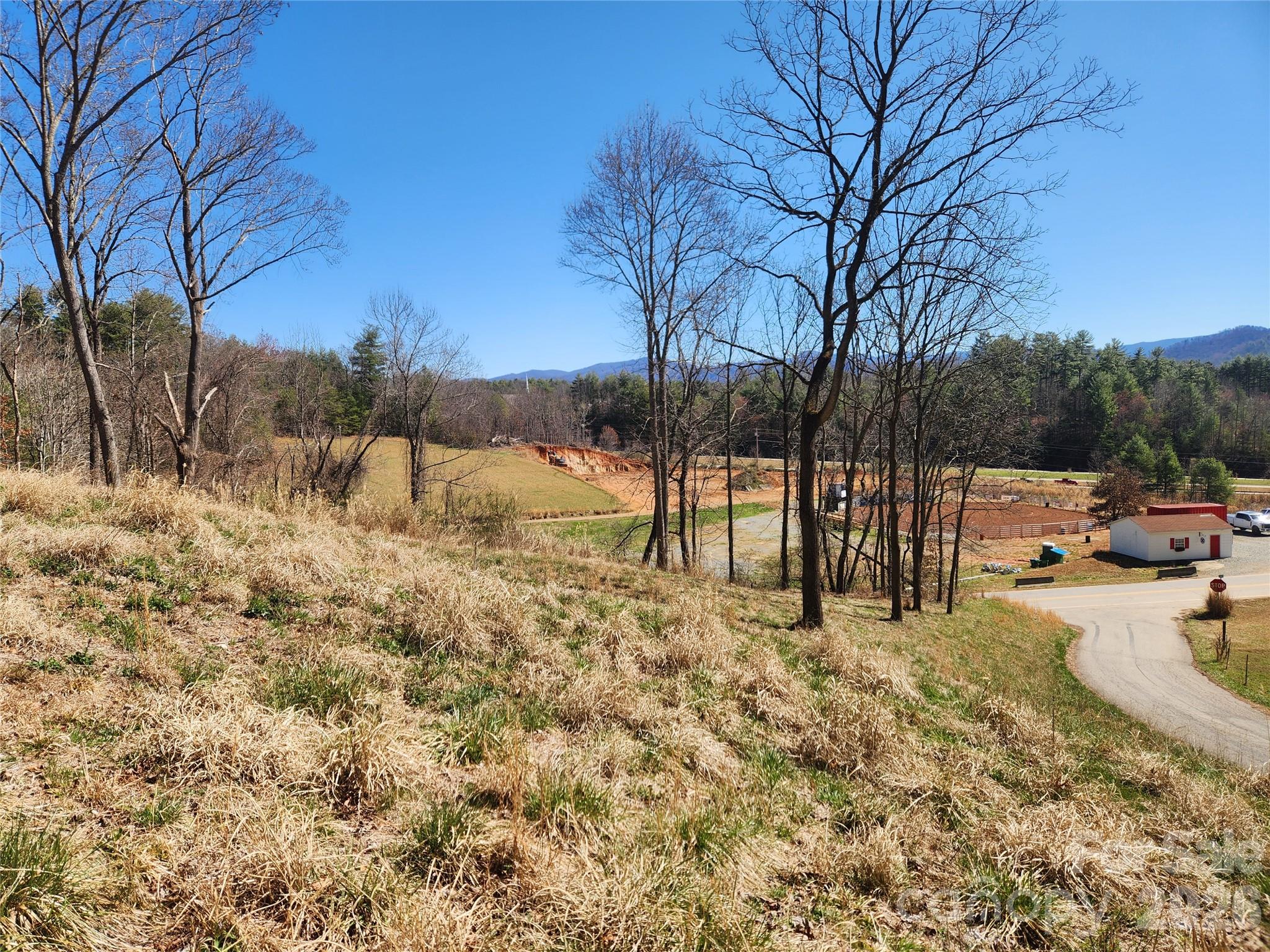 9999 Country Drive Mars Hill NC 28754