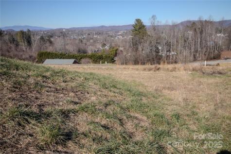 409 Whitmore Street SE Lenoir NC 28645