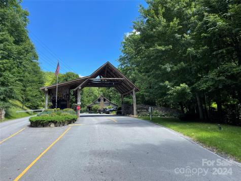 000 El Miner Drive Mars Hill NC 28754
