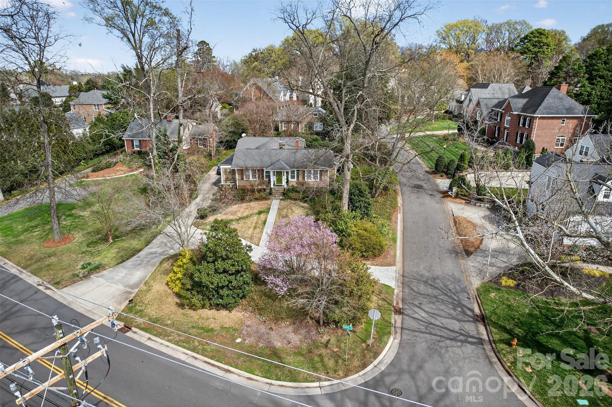 2527 Sharon Road Charlotte NC 28211