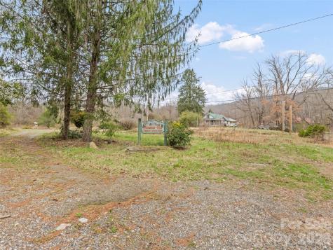 72 Topeka Drive Sylva NC 28779