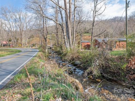 72 Topeka Drive Sylva NC 28779