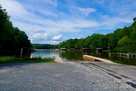 1025 Fairfield Road Mount Gilead NC 27371