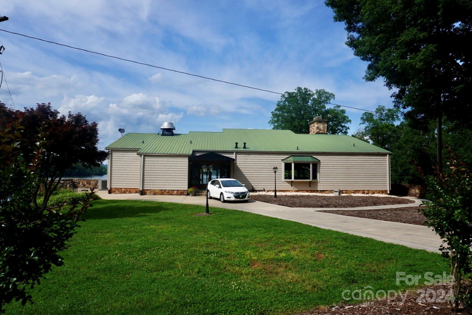 1025 Fairfield Road Mount Gilead NC 27371