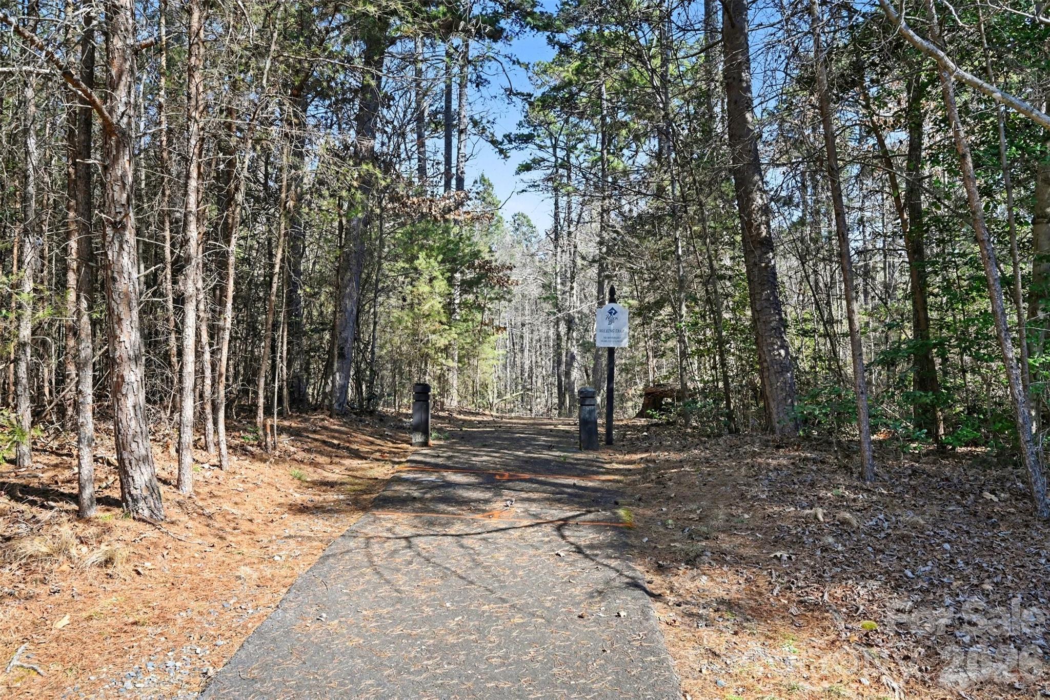206 Lakewood Court New London NC 28127