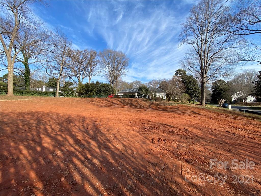 2310 Thornridge Road Charlotte NC 28226