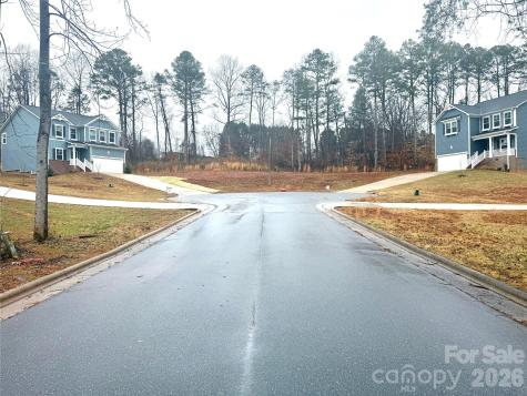 5126 Mark Drive NE Hickory NC 28601