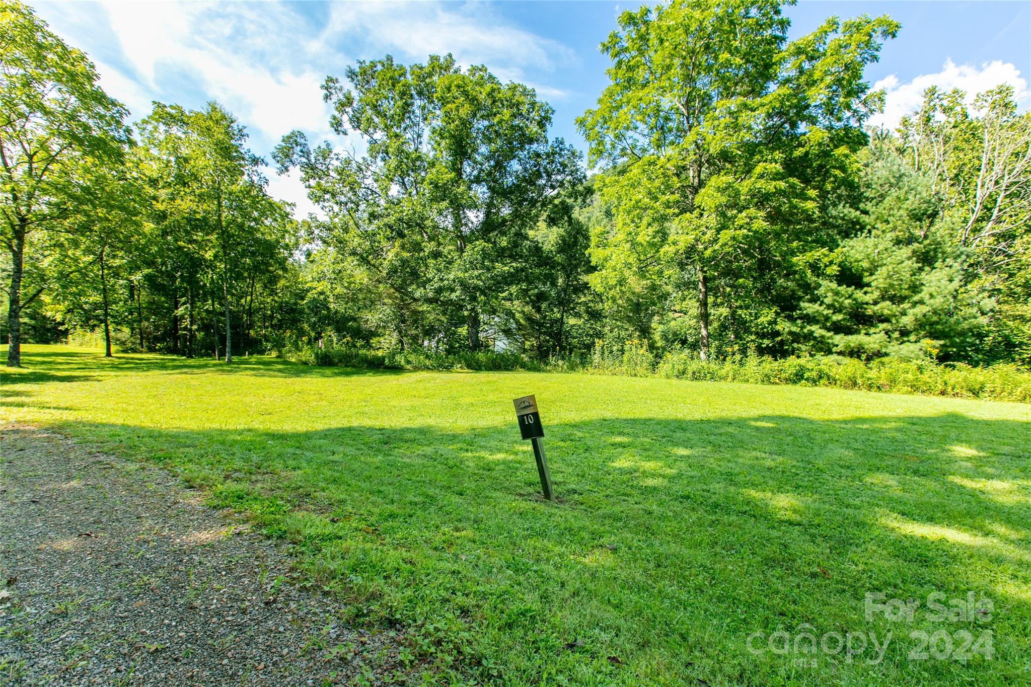 00000 Tumbling Falls Drive Canton NC 28716