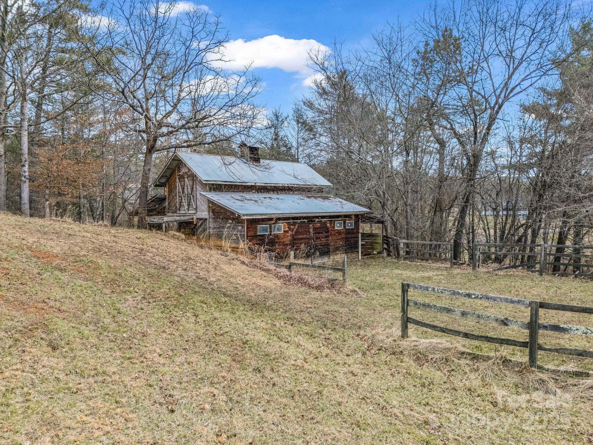 9999 Settlers Trail Mars Hill NC 28754