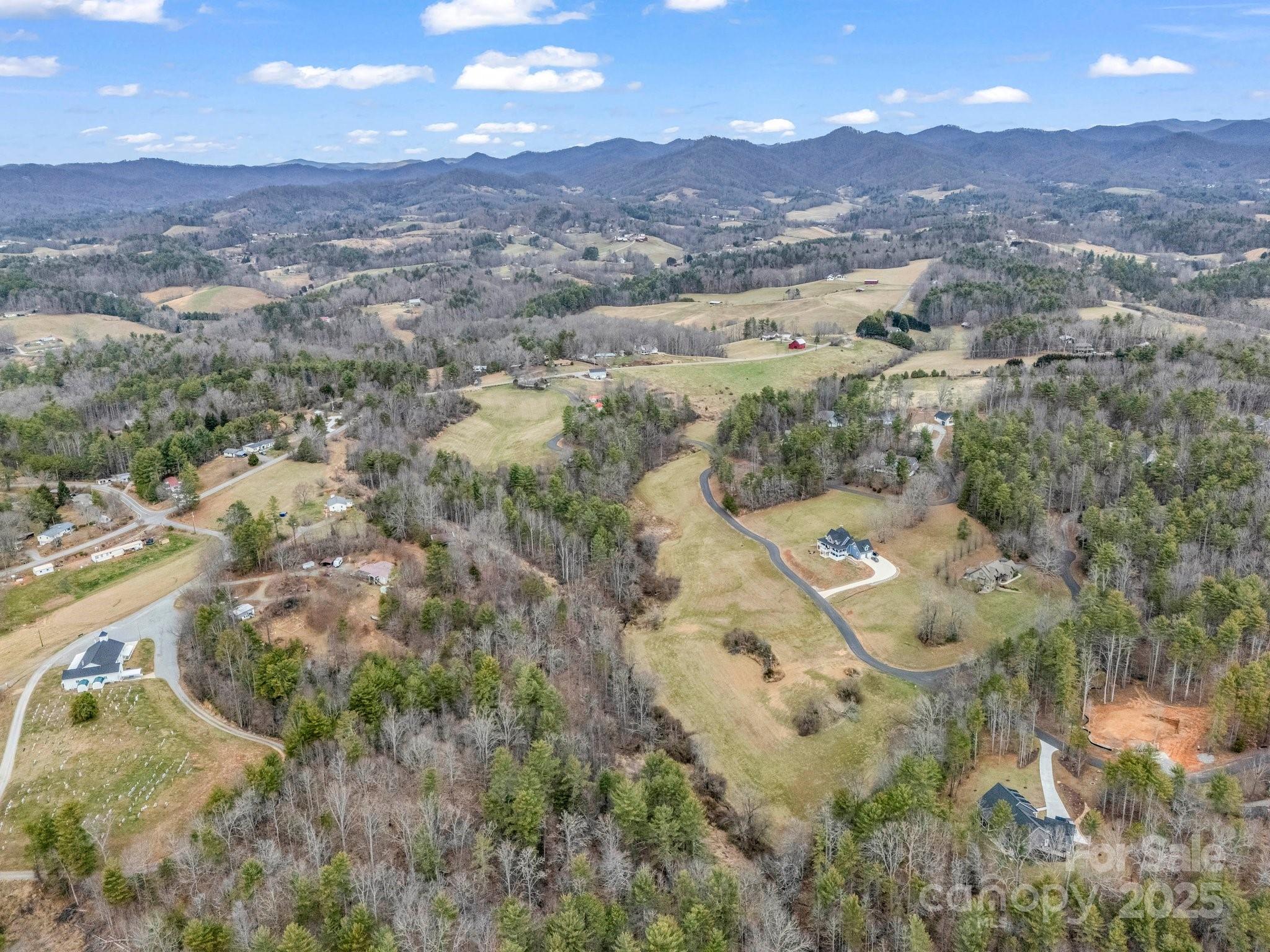 9999 Settlers Trail Mars Hill NC 28754