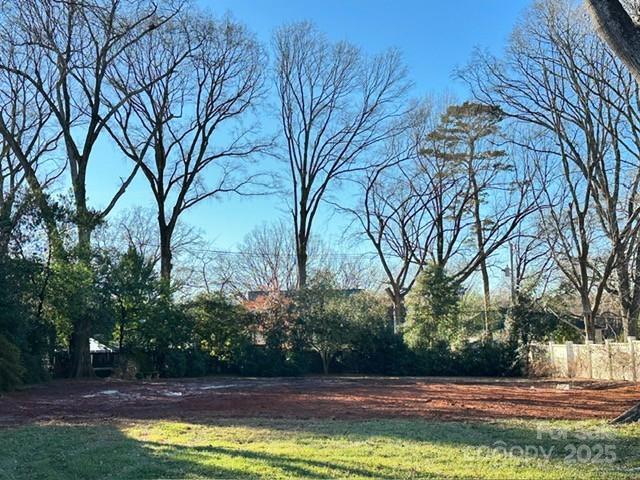 1838 Queens Road W Charlotte NC 28207