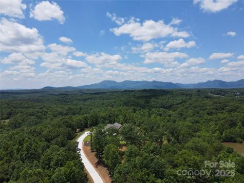 755 Hamilton Drive Columbus NC 28722
