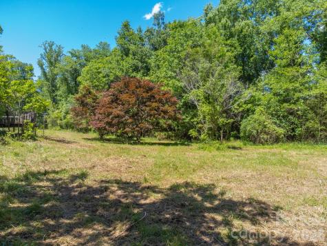 27 Shep Drive Mills River NC 29759