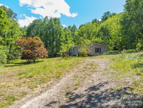 27 Shep Drive Mills River NC 29759