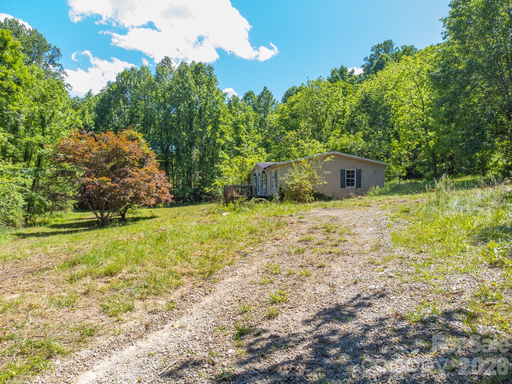 27 Shep Drive Mills River NC 29759