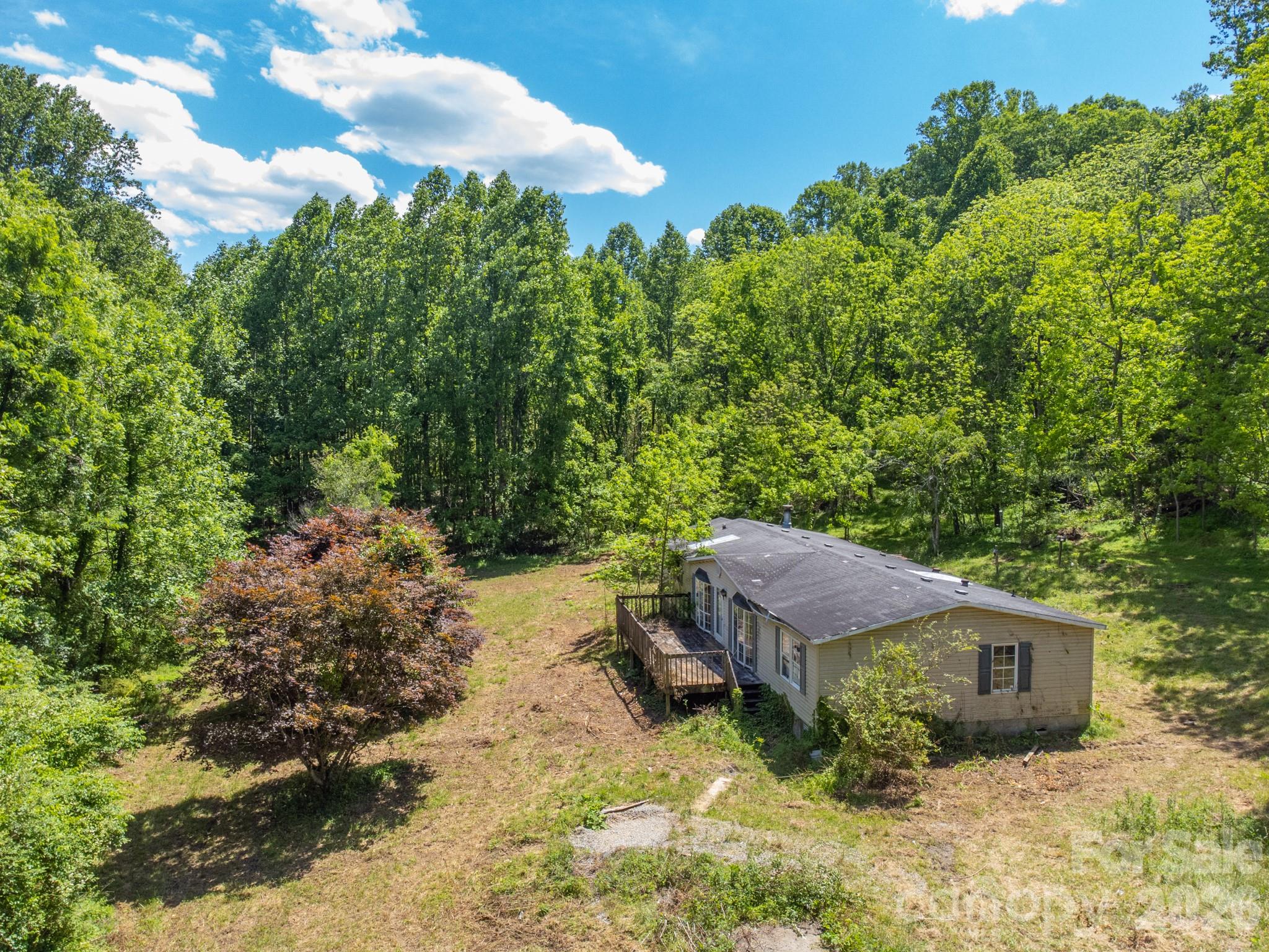 27 Shep Drive Mills River NC 29759