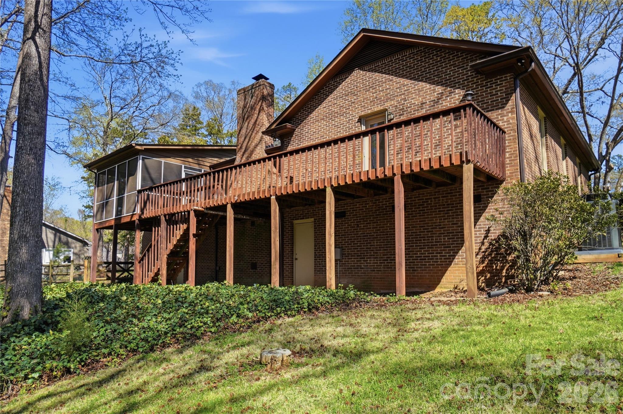 534 Aldeborough Lane Charlotte NC 28270