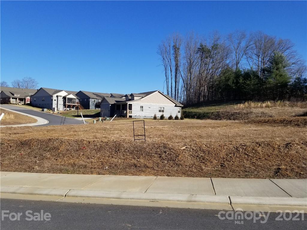 999 Loftin Street Weaverville NC 28787