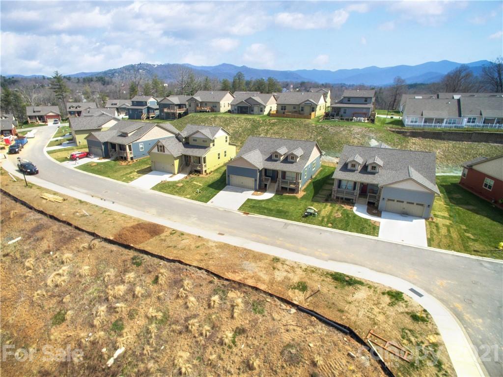 999 Loftin Street Weaverville NC 28787