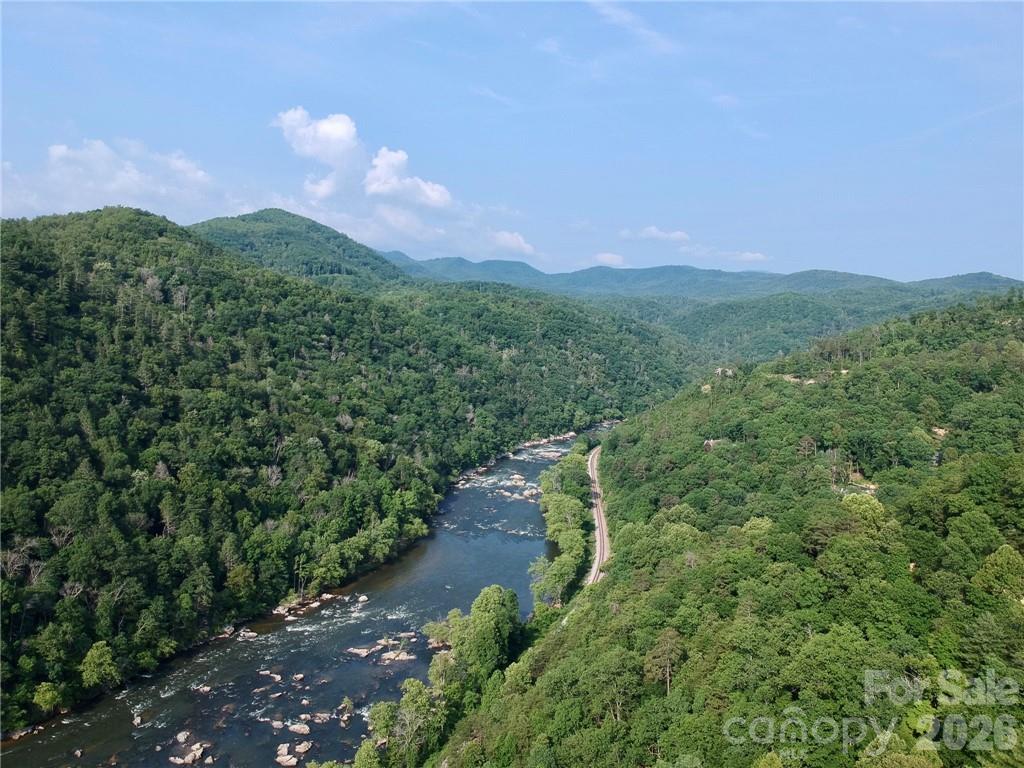 75 Wild Turkey Loop Marshall NC 28753