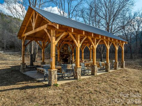 75 Wild Turkey Loop Marshall NC 28753