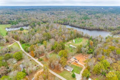 2436 Campbell Lake Road Lancaster SC 29720