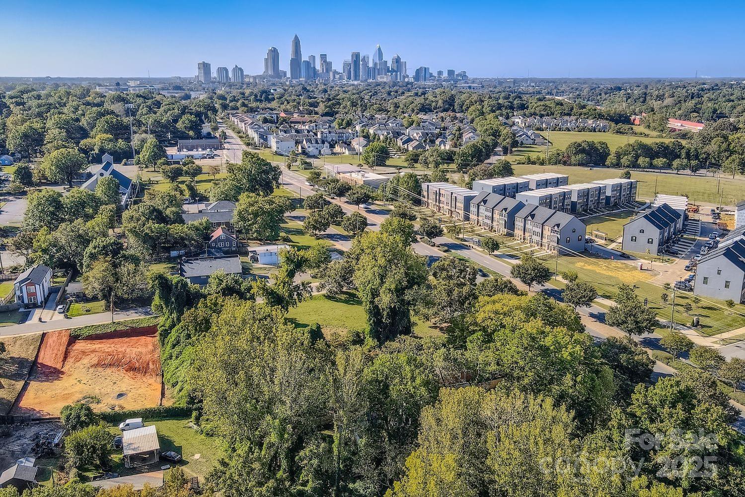 2908 L D Parker Drive Charlotte NC 28206