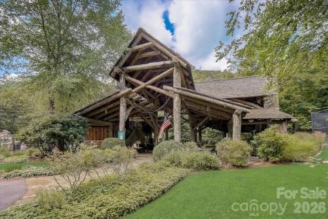1617 Mountain Gait Drive Mars Hill NC 28754
