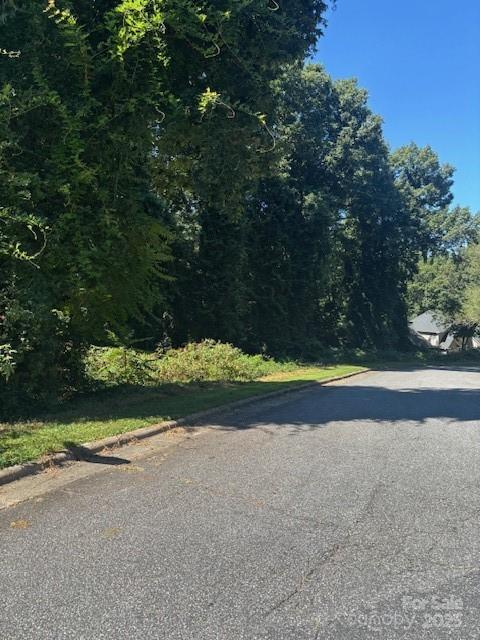 821 & 831 16th Avenue Lane NW Hickory NC 28601