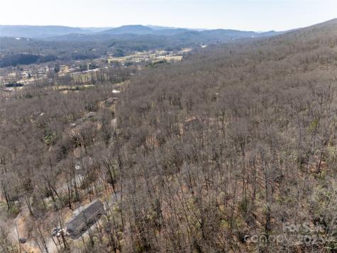 27 Alpen Rose Way Mills River NC 28759
