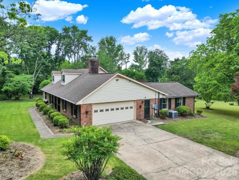 5913 Tom Query Road Charlotte NC 28213