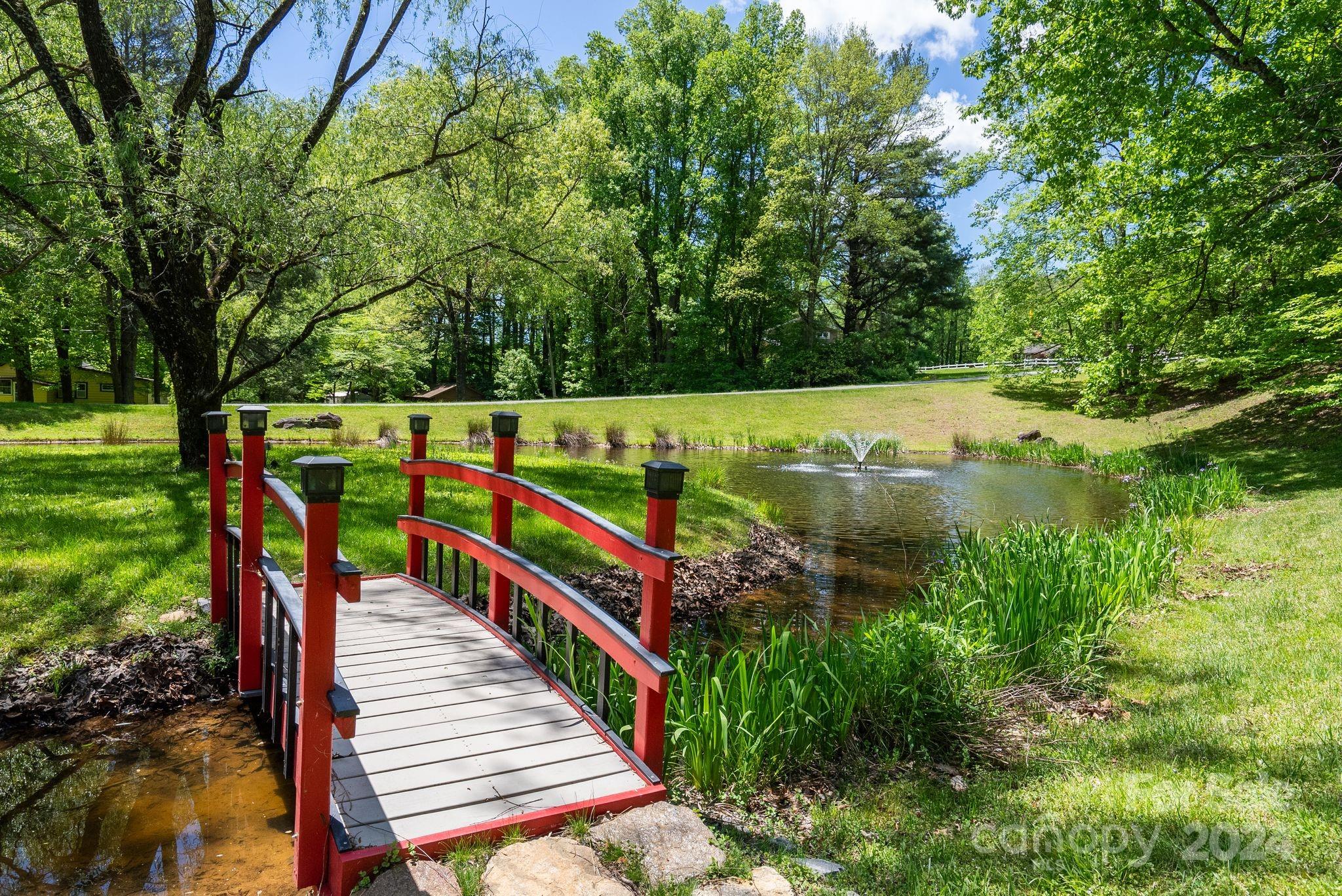 99999 Winding Poplar Road Black Mountain NC 28711
