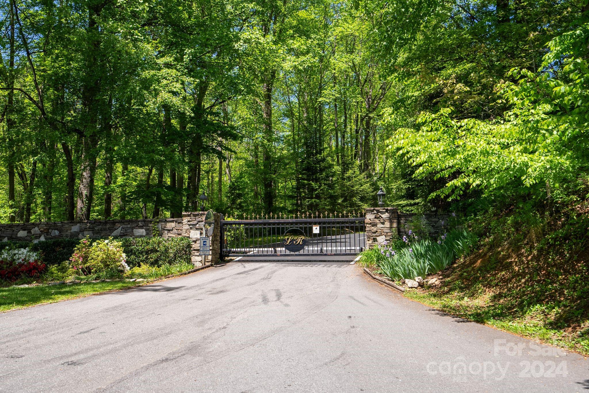 99999 Winding Poplar Road Black Mountain NC 28711