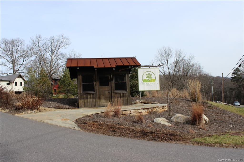 69 Wandering Oaks Way Asheville NC 28805