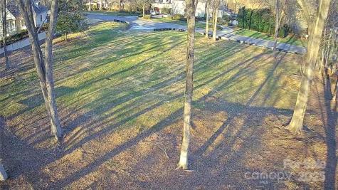 5824 Masters Court Charlotte NC 28226