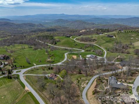 88 Autumn Ridge Lane Hendersonville NC 28792