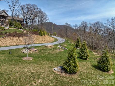 88 Autumn Ridge Lane Hendersonville NC 28792