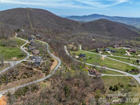 88 Autumn Ridge Lane Hendersonville NC 28792