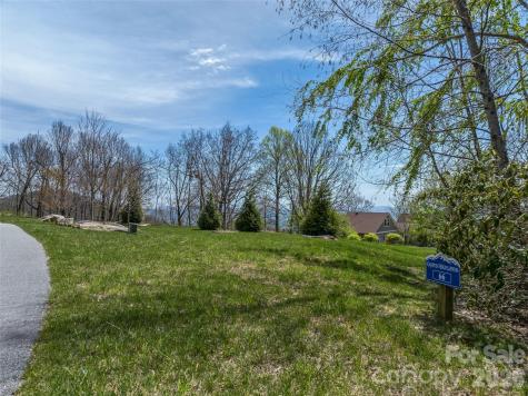 88 Autumn Ridge Lane Hendersonville NC 28792