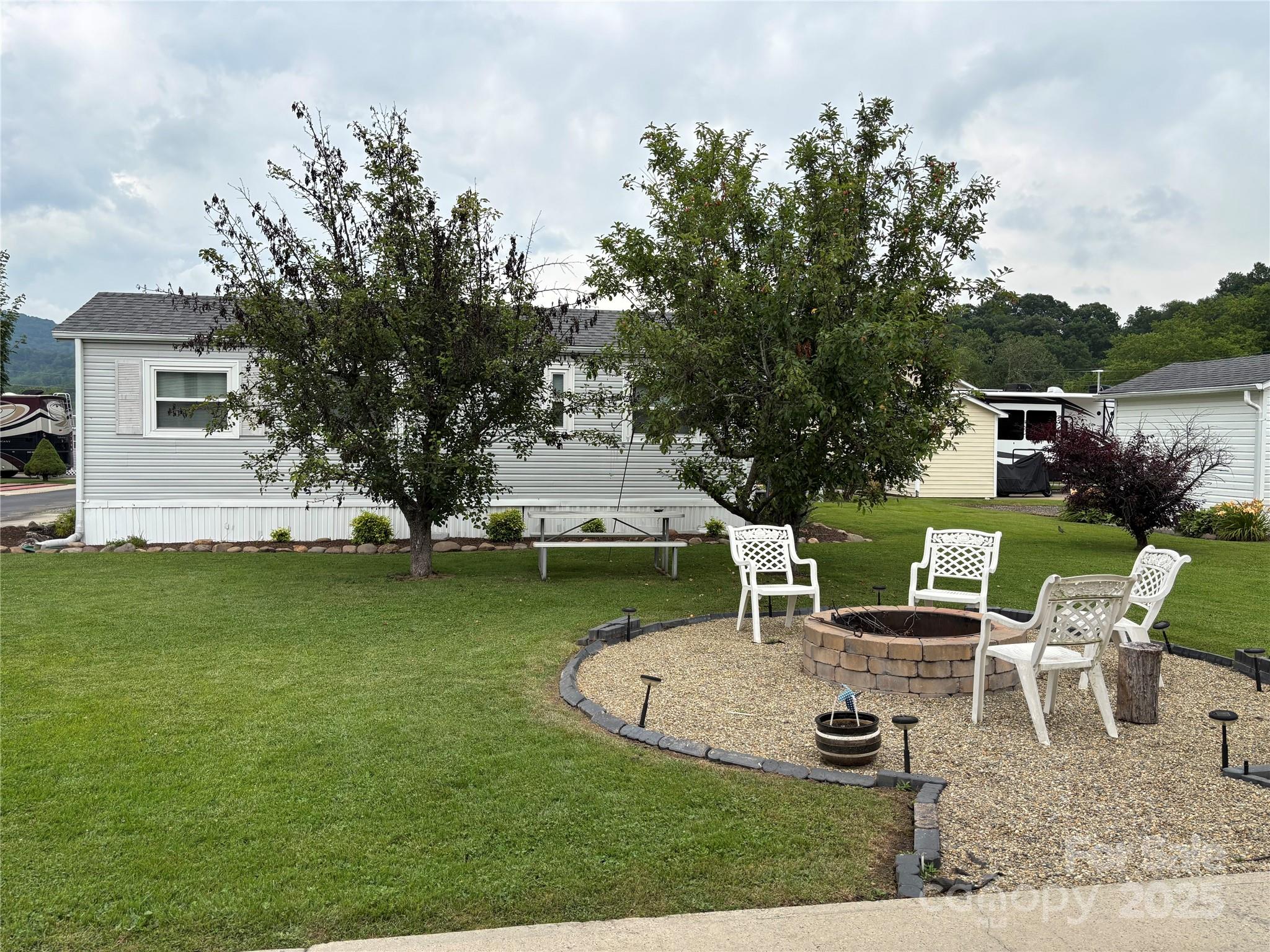 37 Strollers Lane Waynesville NC 28785