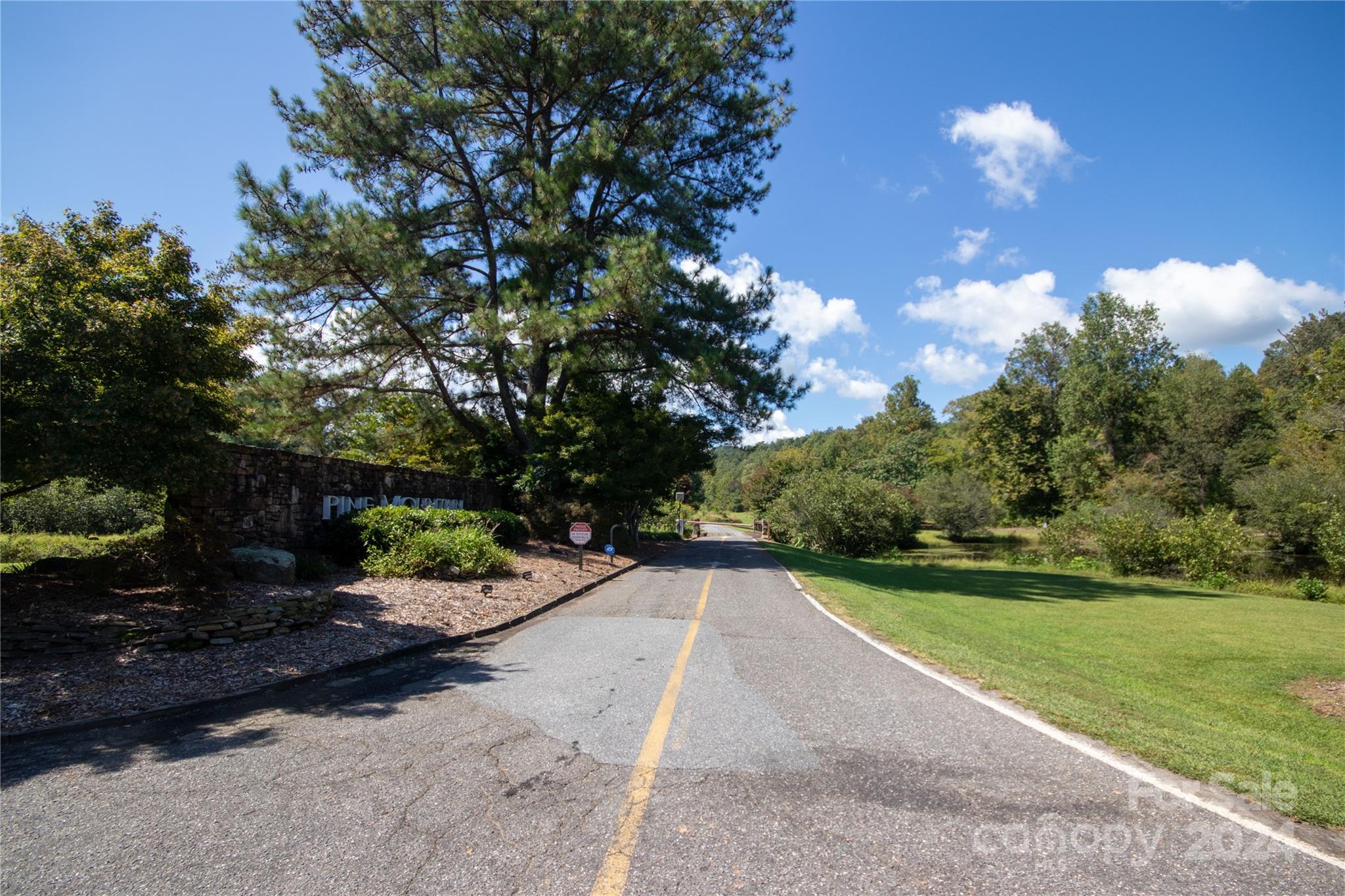 22 Hackberry Road Connelly Springs NC 28612