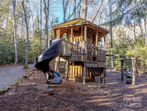 36 Slide Rock Way Fairview NC 28730