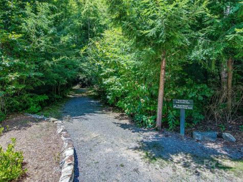 36 Slide Rock Way Fairview NC 28730