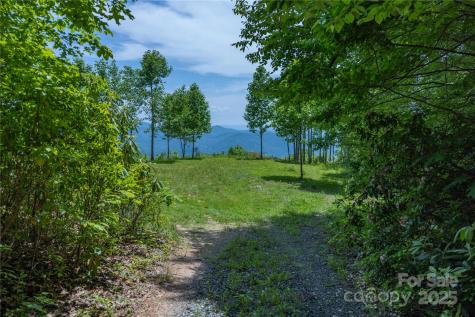 3409 Parris Branch Road Sylva NC 28779