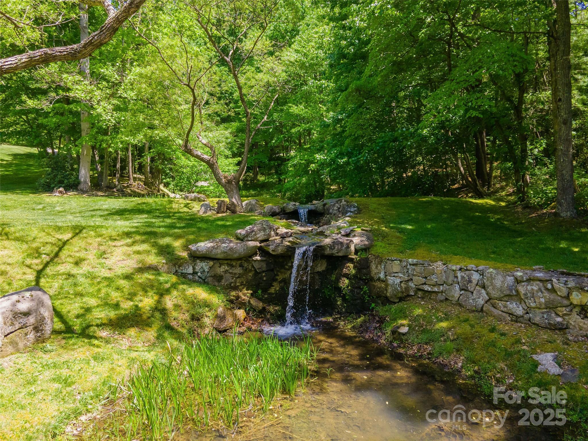 98 Flameleaf Lane Hendersonville NC 28739