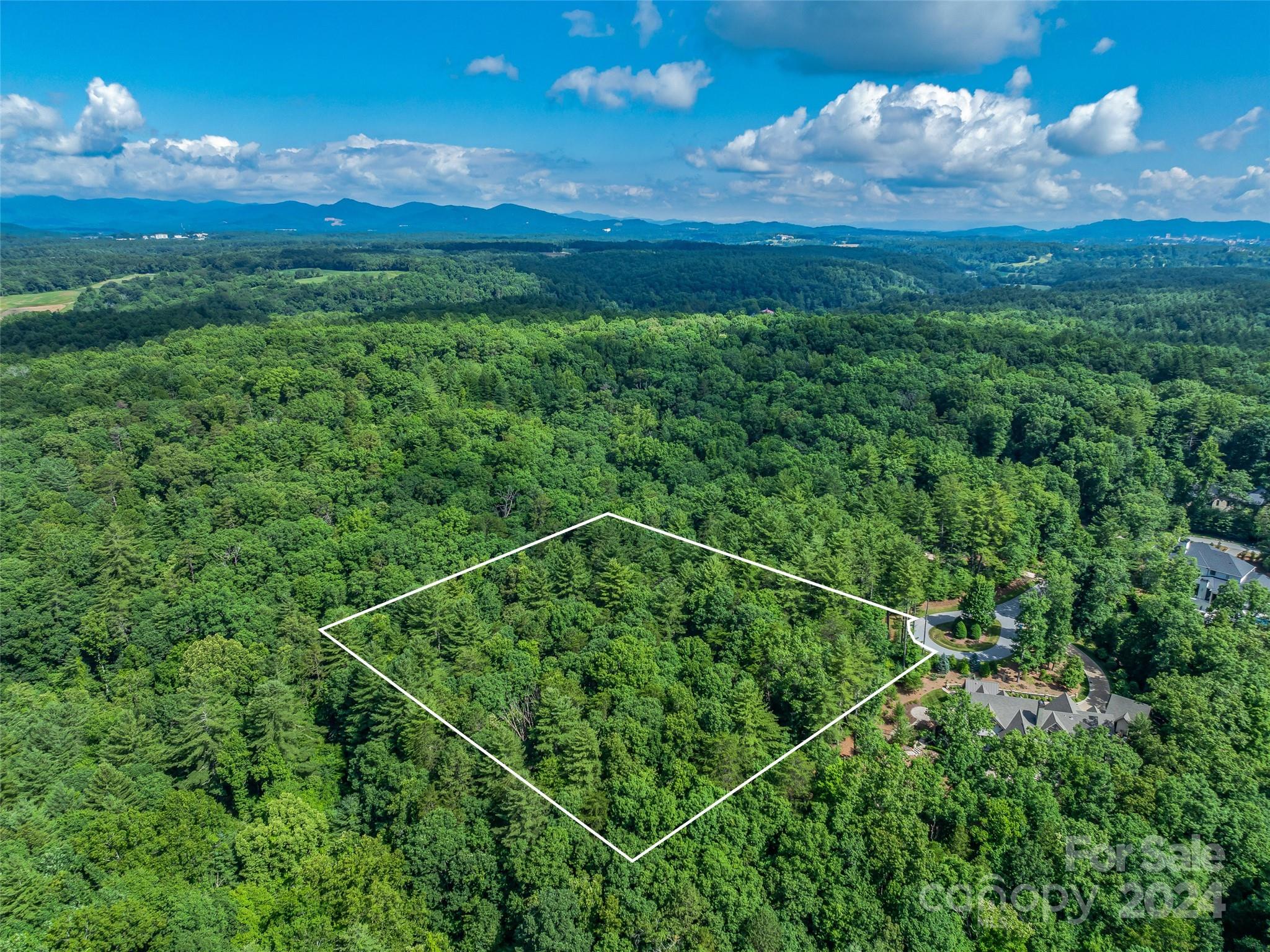 128 Mirehouse Run Asheville NC 28803