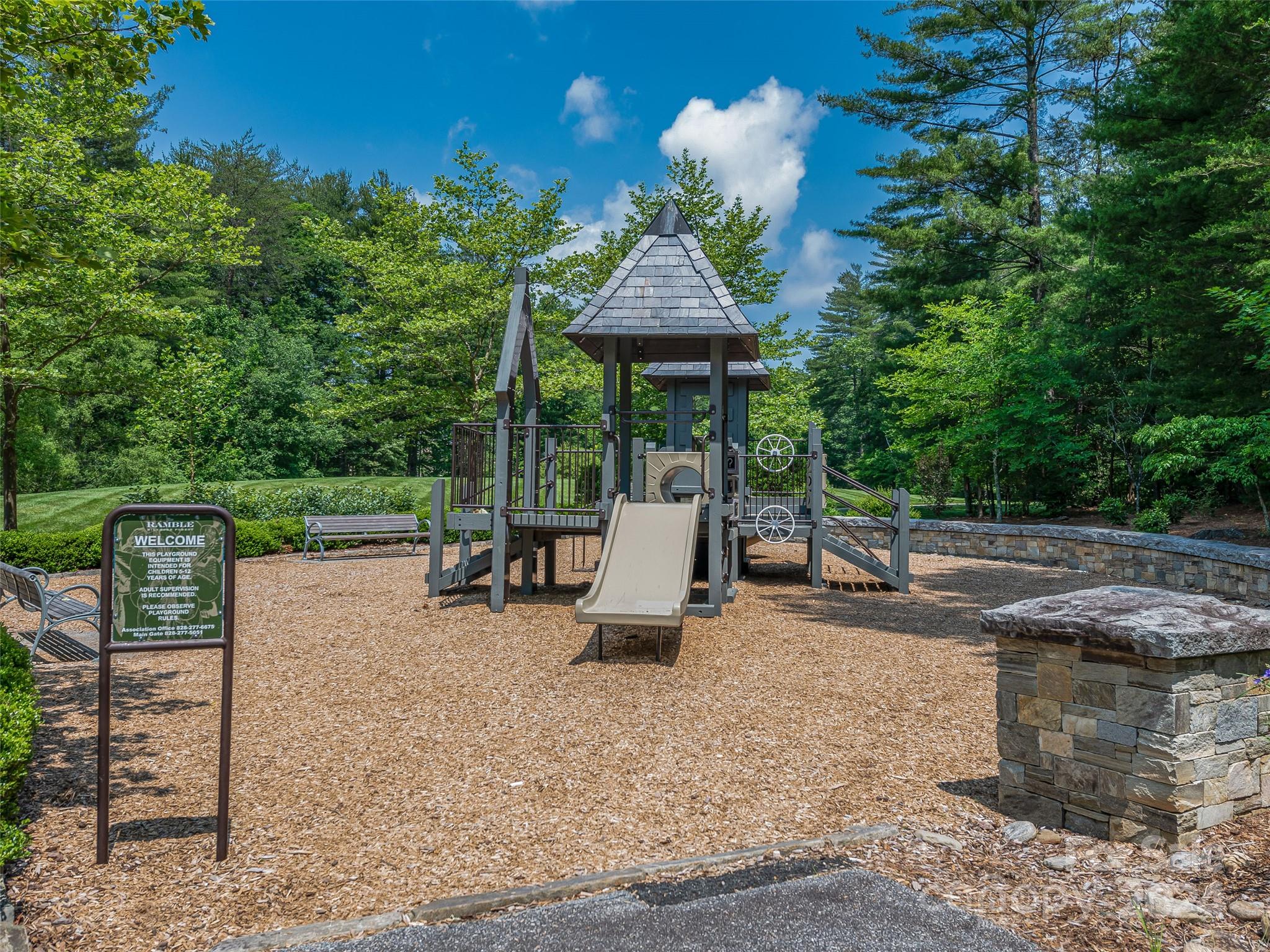 128 Mirehouse Run Asheville NC 28803