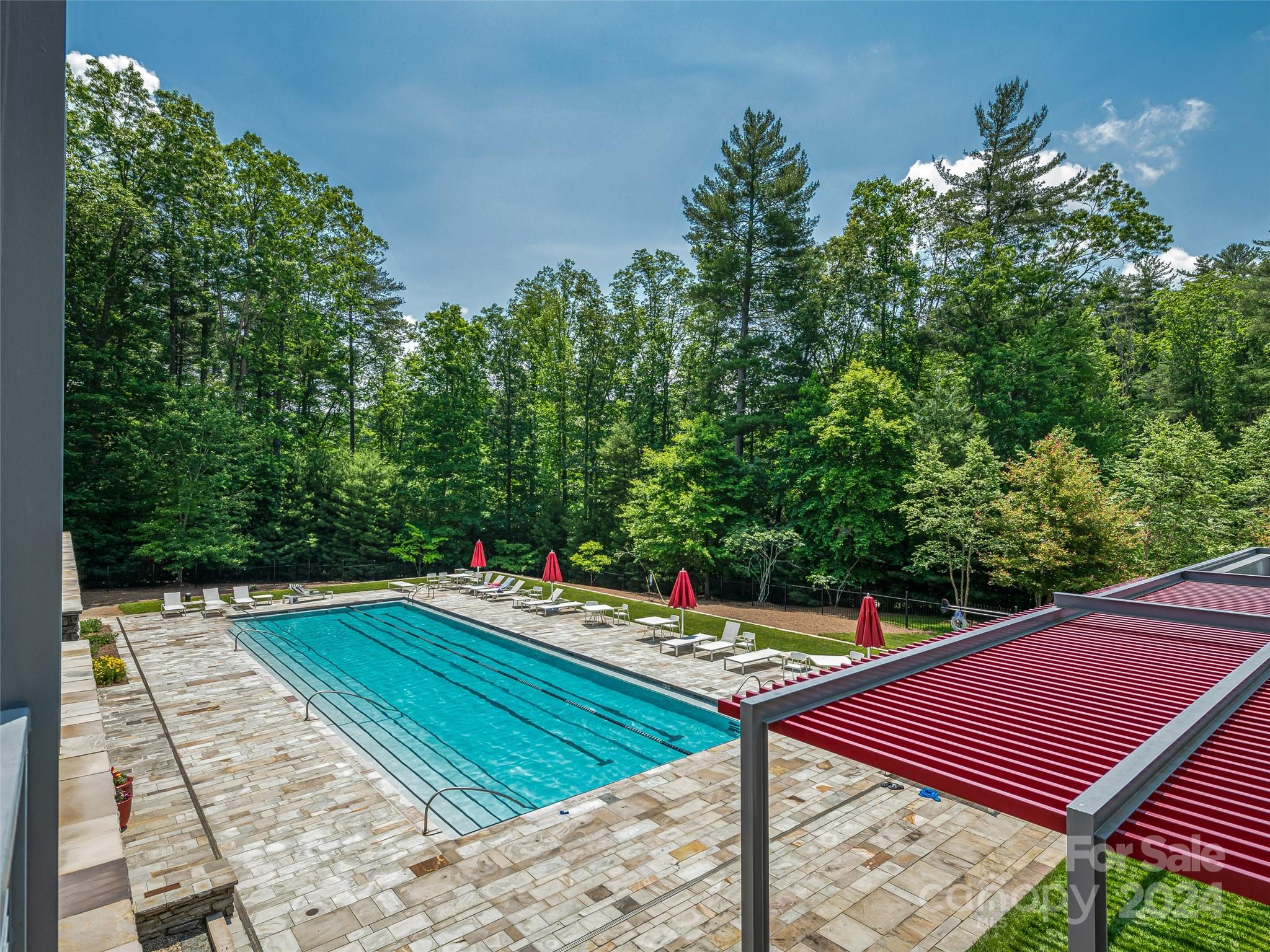 128 Mirehouse Run Asheville NC 28803