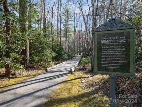 128 Mirehouse Run Asheville NC 28803