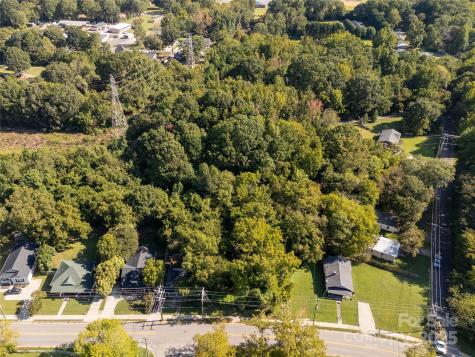 218 Madison Street E York SC 29745